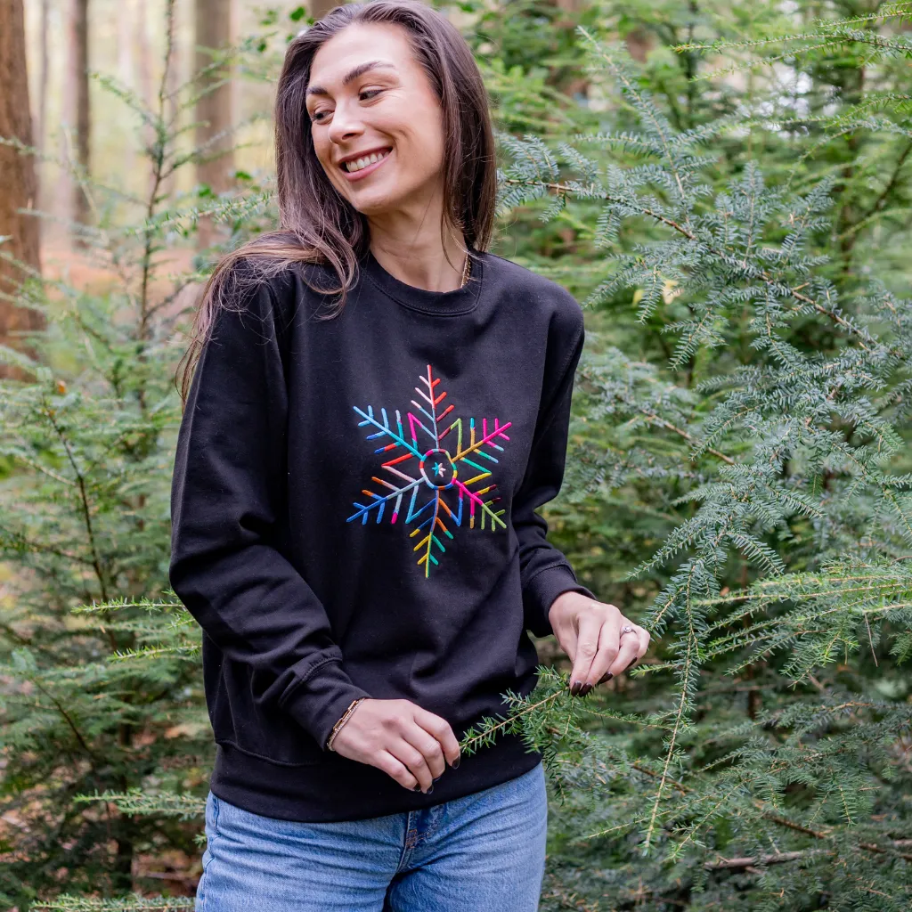 Embroidered Snowflake Christmas Sweatshirt in Black