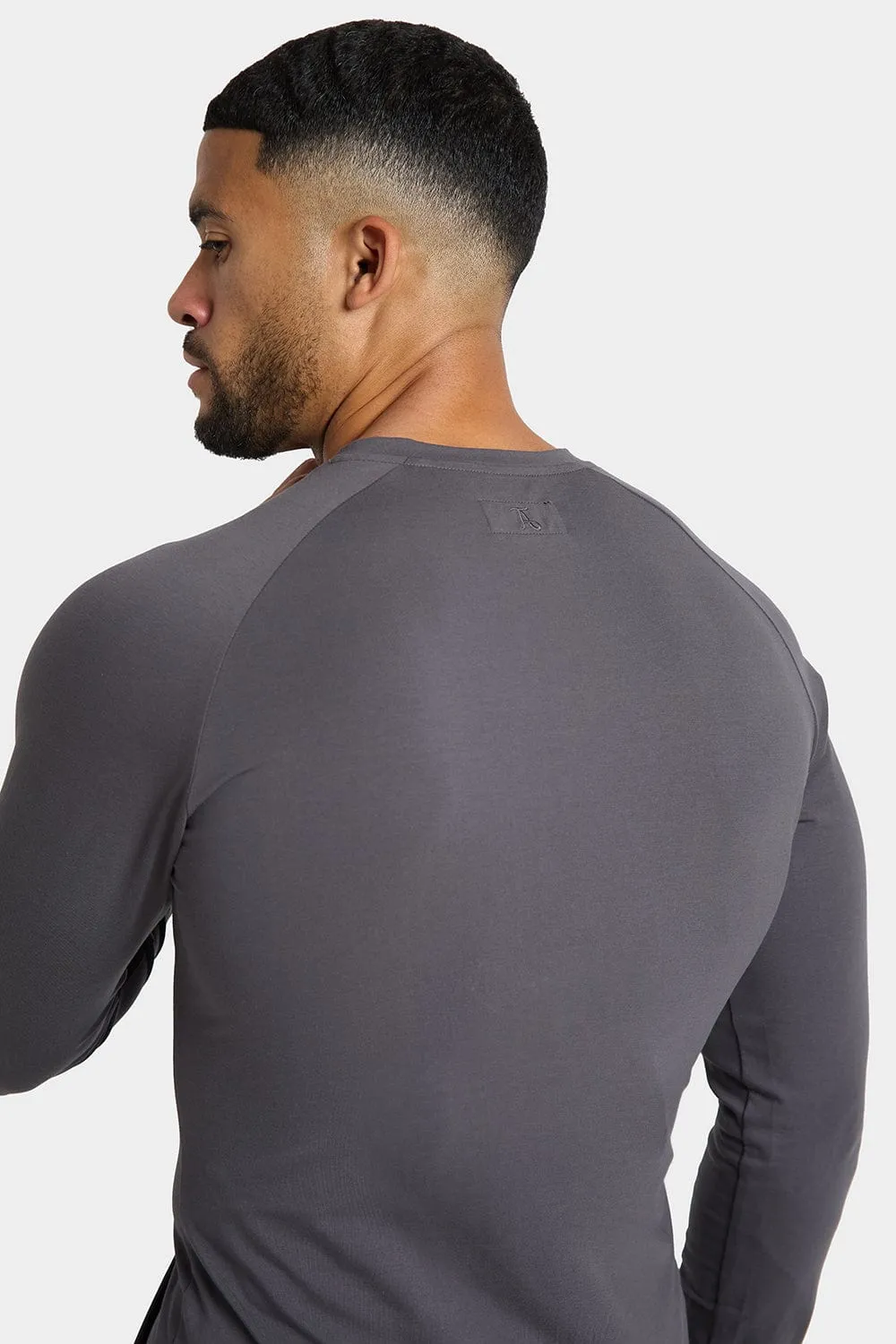 Long Sleeve Everyday Henley T-Shirt in Dark Graphite