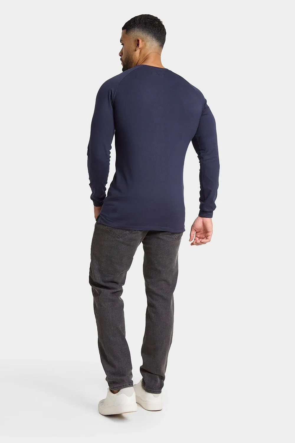 Long Sleeve Everyday Henley T-Shirt in Navy