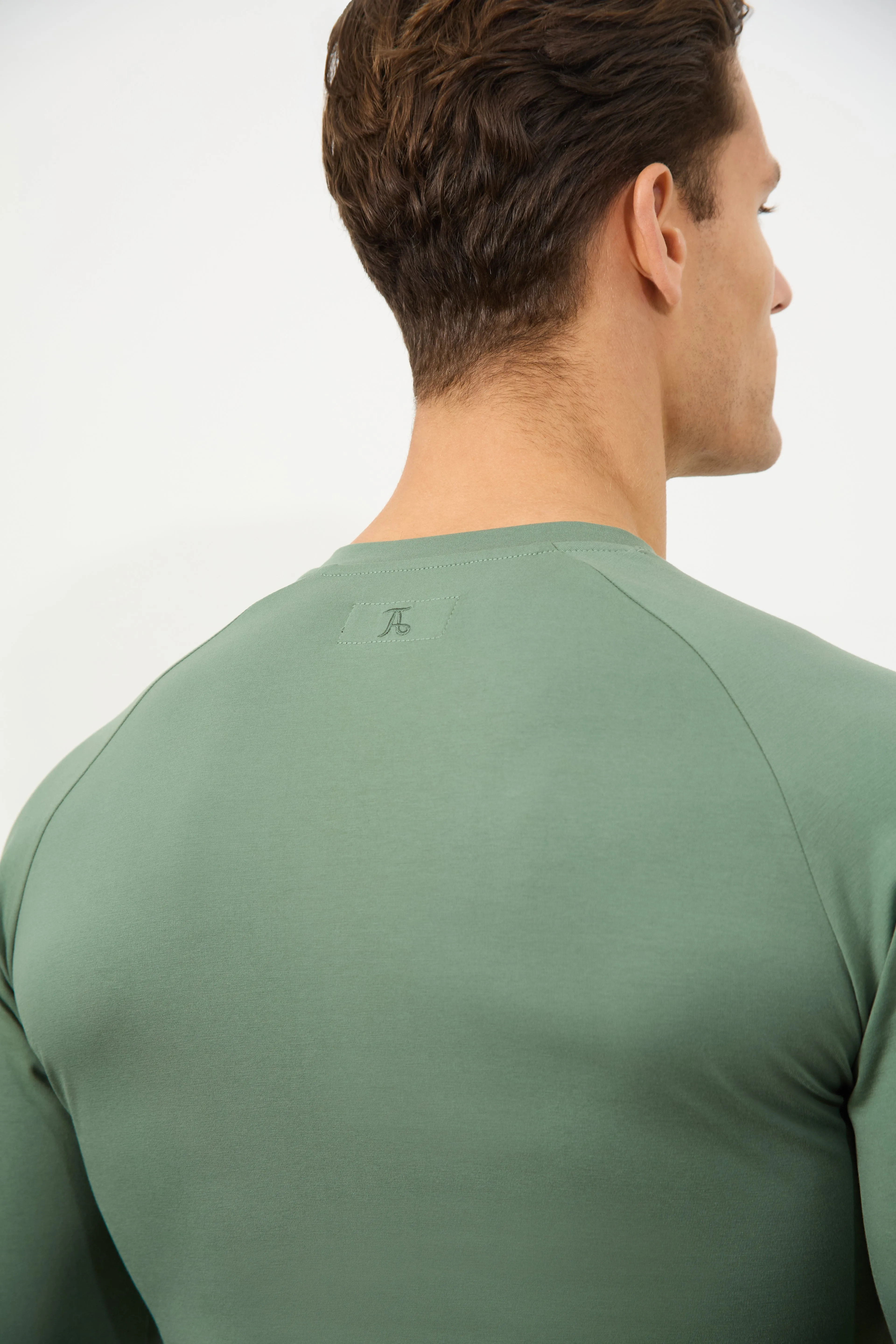 Long Sleeve Everyday Henley T-Shirt in Sage Green