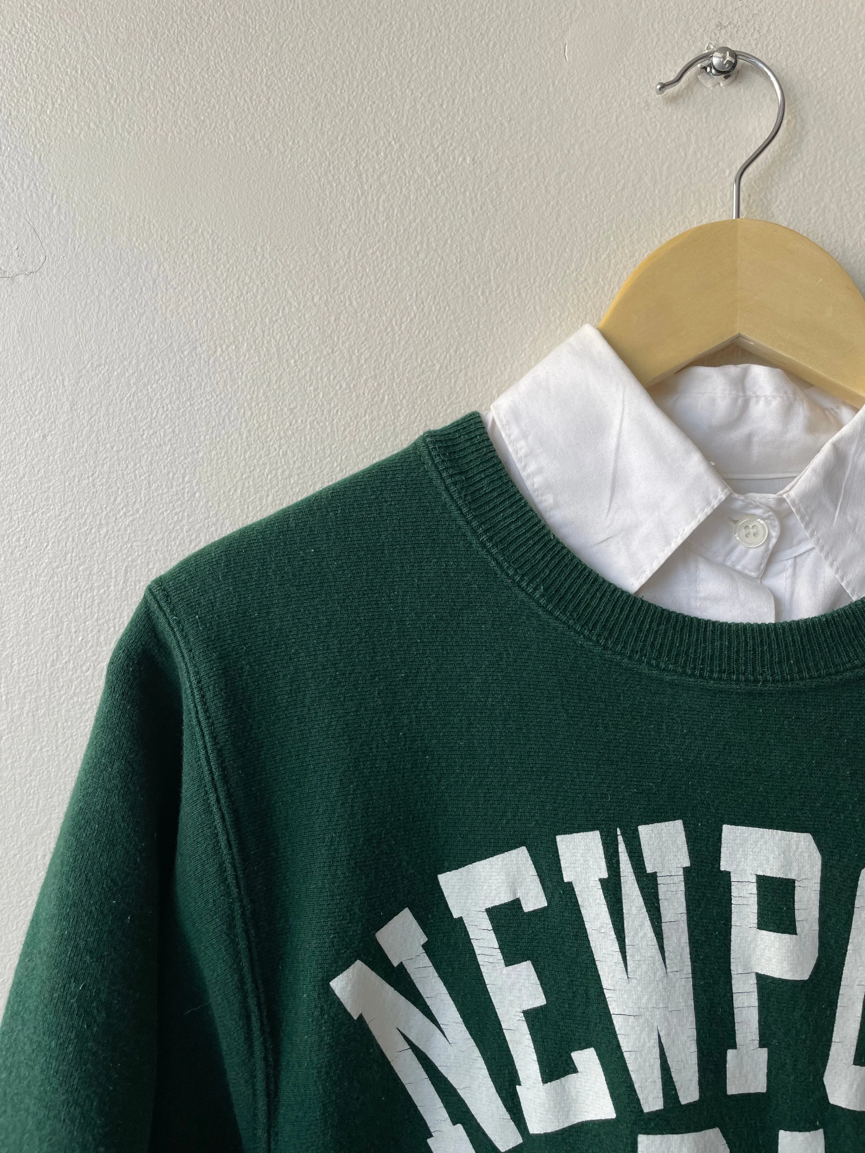 New England, R.I. Sweatshirt | 1990s