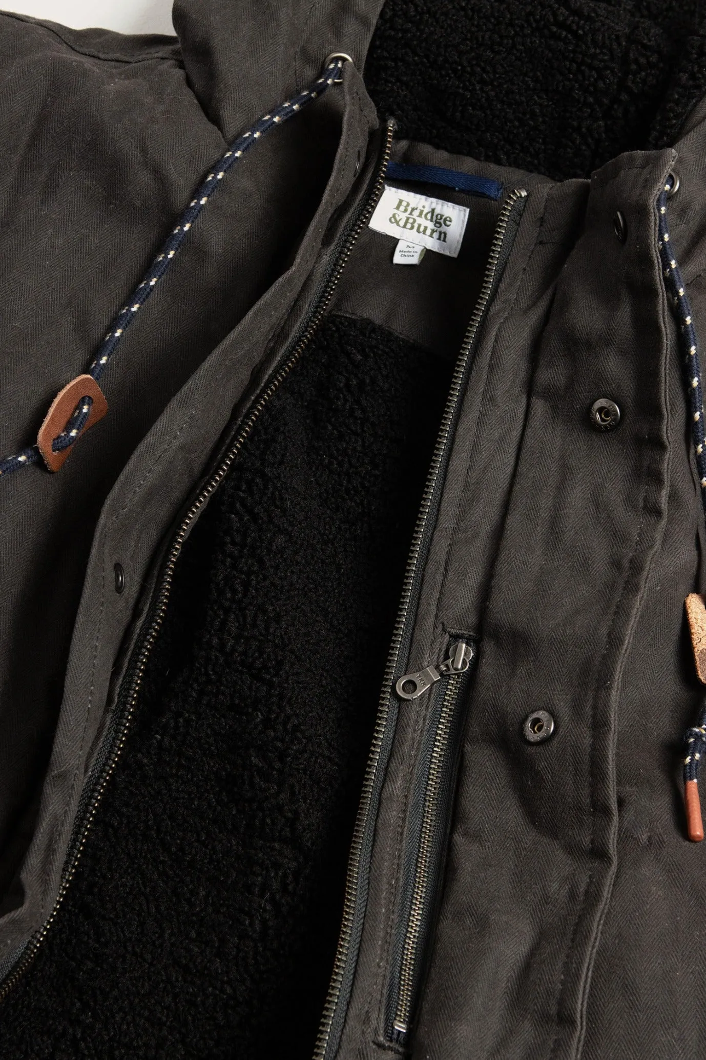 Sequoia Parka / Charcoal Waxed Canvas